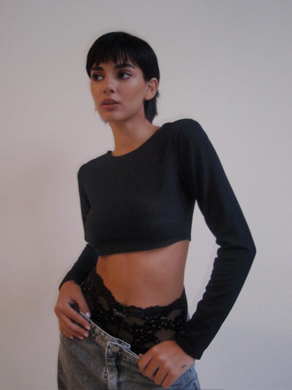 TOP MATILDA NEGRO